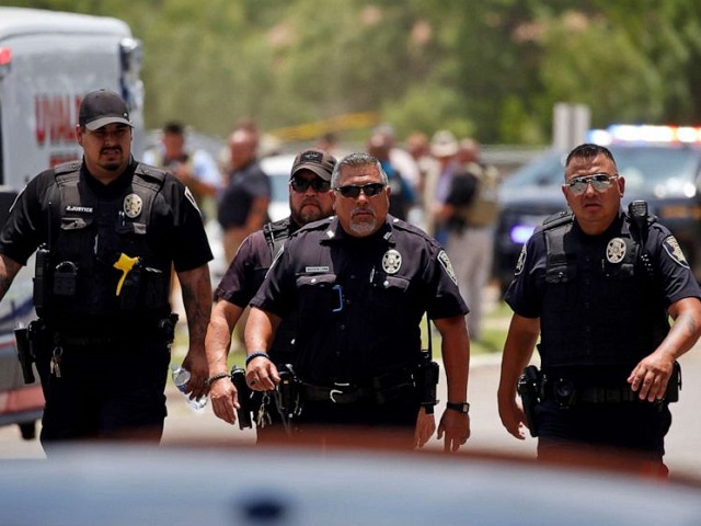 Uvalde PD Officer Had Shooter in Rifle Sight Before Entering School, University Report Finds - Vimarsana News