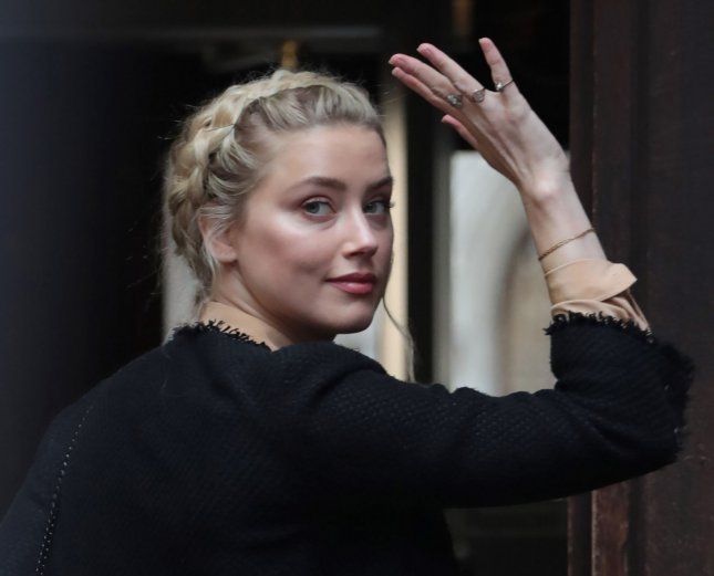 Amber Heard fires PR team ahead of defense testimony - Vimarsana News