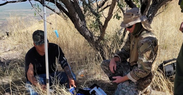 Multiple Migrants Rescued in Desert Regions Along Southwest Border - Vimarsana News