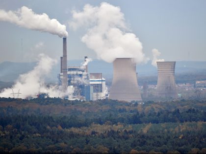 This general view taken on October 31, 2018, shows the Emile Huchet power plant, coal plant and combined gas plant, located in Saint-Avold as seen from Longeville-les-Saint-Avold, eastern France. (Photo by JEAN-CHRISTOPHE VERHAEGEN / AFP) (Photo credit should read JEAN-CHRISTOPHE VERHAEGEN/AFP via Getty Images)