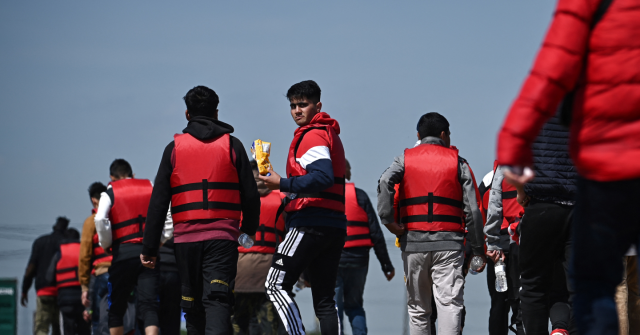 Illegal Migrants Will Be Electronically Tagged in Britain - Vimarsana News