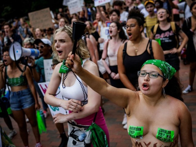 Media Use Abortion Issue to 'Jolt' Midterm Election Enthusiasm - Vimarsana News