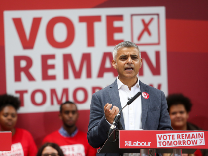 Sadiq Khan, mayor of London, speaks at a "Labour In For Britain" pro-remain campaign event in London, U.K., on Wednesday, June 22, 2016. Britain entered the final day of campaigning before its referendum on European Union membership with opinion polls and financial markets at odds over the outcome. Photographer: Chris …