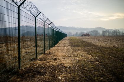 A picture taken near the village of Gibina, Slovenia, on February 17, 2017 shows a panel fence set up along the Slovenian-Croatian border. / AFP / Jure MAKOVEC (Photo credit should read JURE MAKOVEC/AFP via Getty Images)