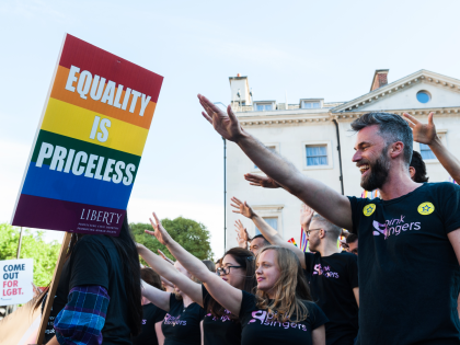 LONDON, UNITED KINGDOM - JUNE 11: LGBT choir the Pink Singers stages and open-air performance at Old Palace Yard, outside Houses Of Parliament in London, organised by Amnesty International, Liberty and Stonewall ahead of a series of EU Withdrawal Bill votes. Campaigners urge MPs to keep the Lords' amendments to …