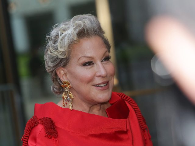 NEW YORK, NY - SEPTEMBER 21: Bette Midler arrives for the Metropolitan Opera's 2015-2016 season opening night performance of "Otello" held at The Metropolitan Opera House on September 21, 2015 in New York City. (Photo by Brent N. Clarke/FilmMagic)