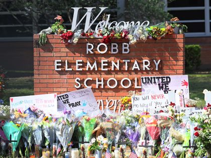 A memorial for victims of Tuesday's mass shooting at Robb Elementary School is seen on May 27, 2022, in Uvalde, Texas. (Michael M. Santiago/Getty Images)