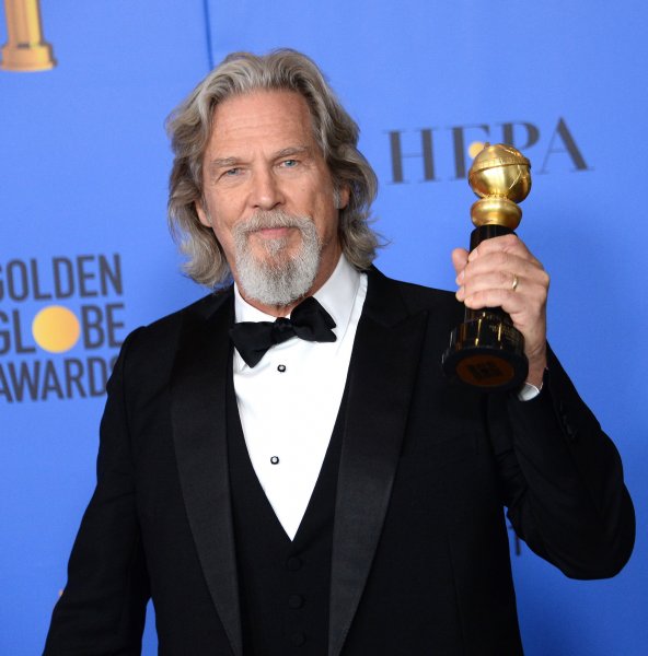 Jeff Bridges: 'Old Man' reflects 'bout with my mortality'