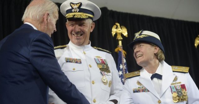 Linda Fagan Becomes Coast Guard's First Female Commandant - Breitbart