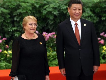 BEIJING, CHINA - MAY 14: (RUSSIA OUT) Chile's President Michelle Bachelet (L) and Chinese President XI Jinping (R) pose for a photo prior to the dinner during the Belt and Road Forum for International Cooperation in Beijing, China, May 14, 2017. (Photo by Mikhail Svetlov/Getty Images)