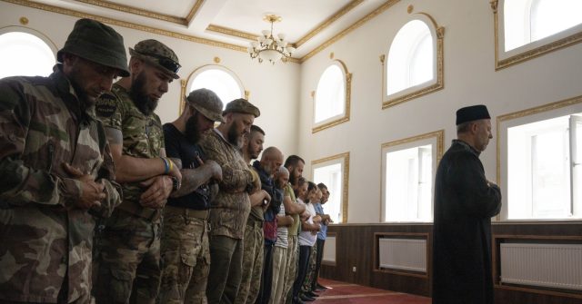 'The Prophet was Himself a Warrior' – Ukrainian Muslims Join Fight