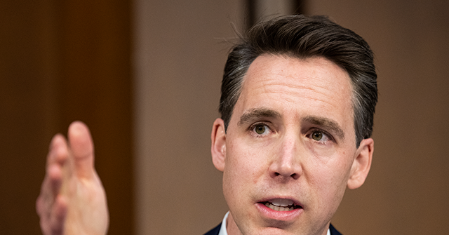 Hawley: Biden Can't Incapable of Standing Trial and POTUS at the Same Time — 'You Can't Have It Both Ways'