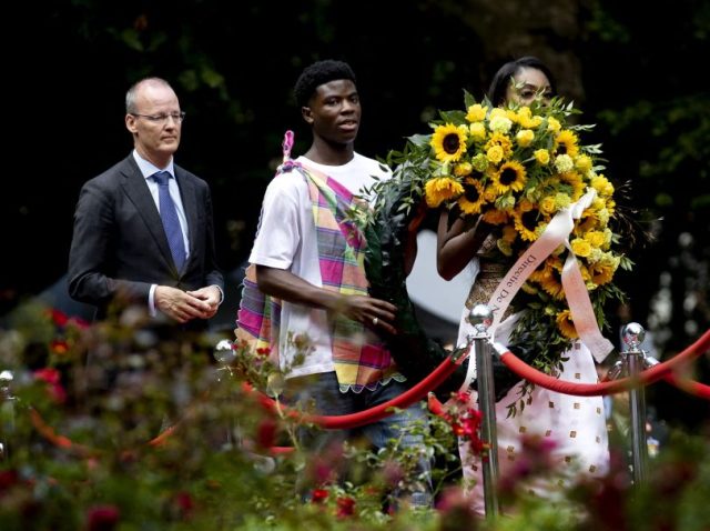 President of De Nederlandsche Bank, Klaas Knot (L), attends the national commemoration of