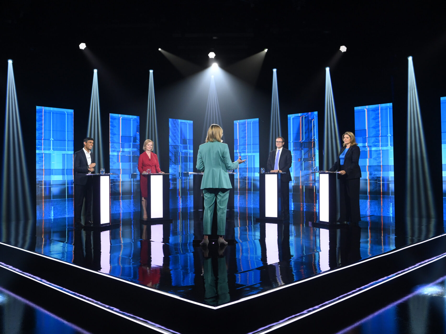Tory Leadership Debate Ignores Immigration, Law and Order, Free Speech - Vimarsana News