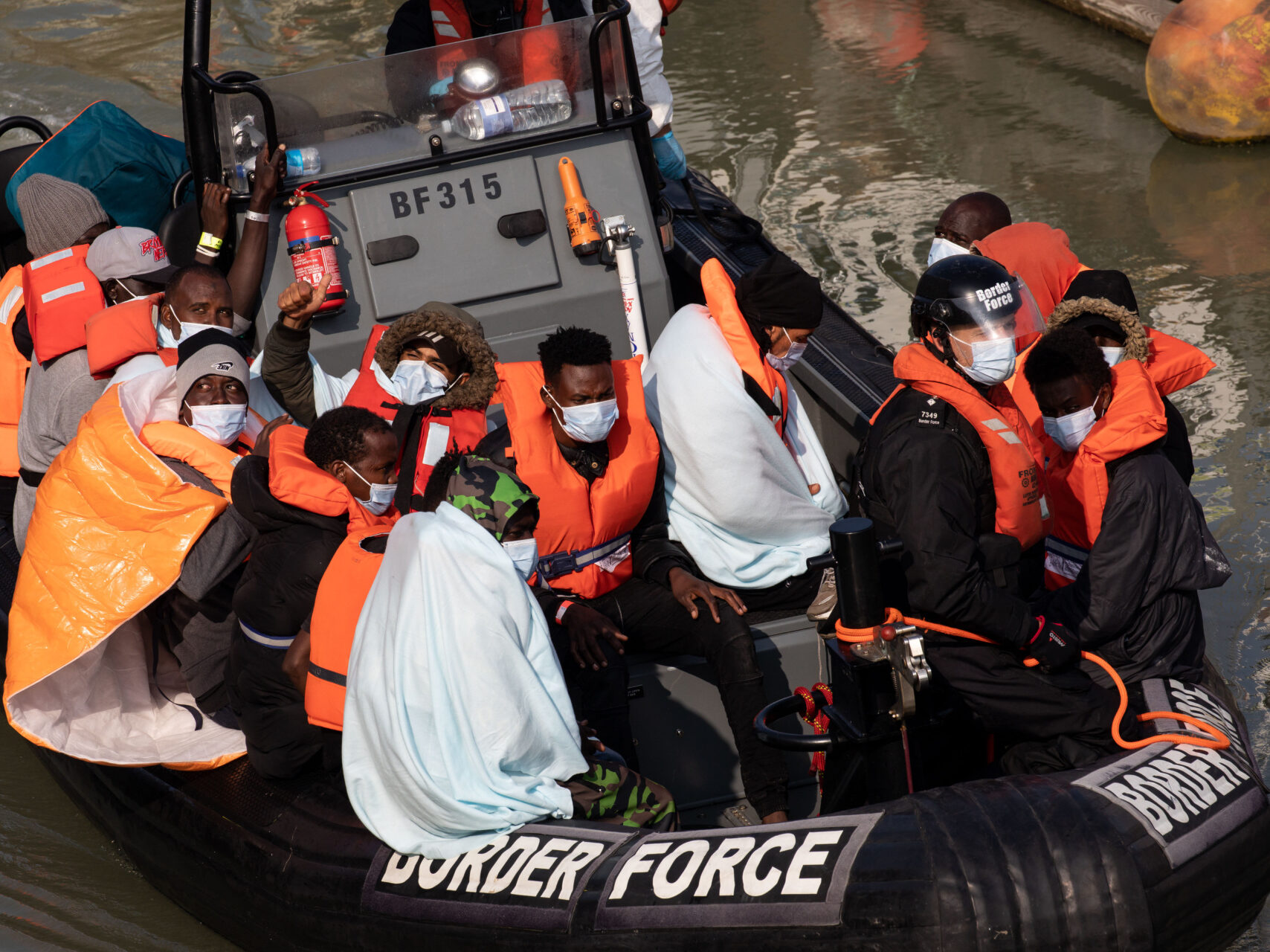 'Ineffective' UK Border Force May Have Made Channel Crisis Worse - Vimarsana News