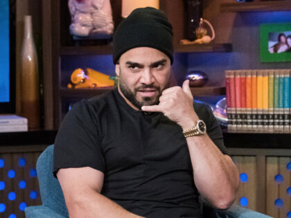 WATCH WHAT HAPPENS LIVE WITH ANDY COHEN -- Pictured: Mike Shouhed -- (Photo by: Charles Sykes/Bravo/NBCU Photo Bank)