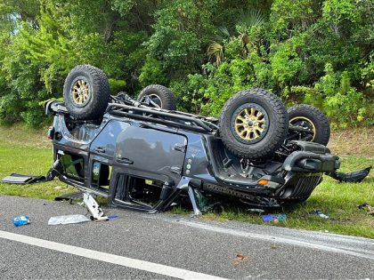 VIDEO: Florida Man Lifts Upside Down Jeep to Help Save Trapped Child