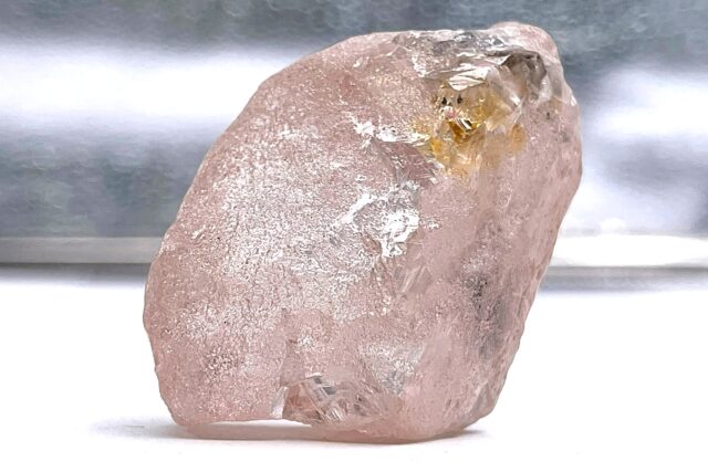 A 170 carat pink diamond was discovered at Lulo mine in Angola's diamond-rich northeast an