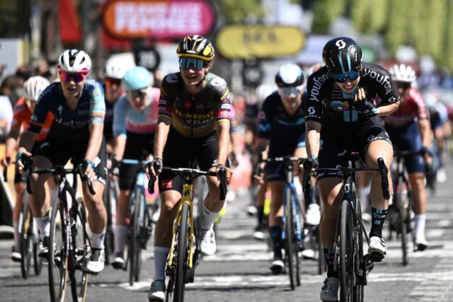 Wiebes outsprints Vos to win first stage of women's Tour de France ...