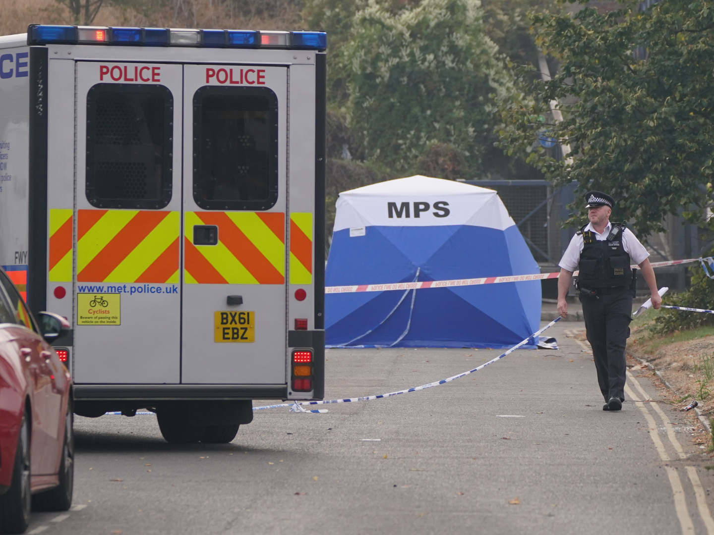 Lawless London: 80-Year-Old Stabbed to Death While on Mobility Scooter - Vimarsana News