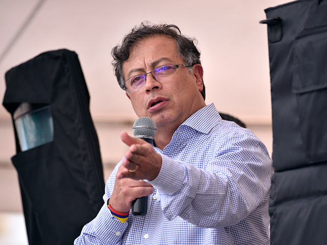 Colombian Presidential Candidate for 'Pacto Historico' Gustavo Petro speaks during a campaign rally on May 11, 2022 in Fusagasugá, Colombia. Colombian will head to polls on May 29 to vote for the successor of Ivan Duque. (Photo by Guillermo Legaria/Getty Images)