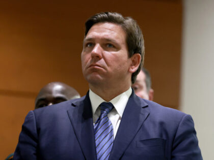 FORT LAUDERDALE, FLORIDA - AUGUST 18: Florida Gov. Ron DeSantis waits to speak during a pr