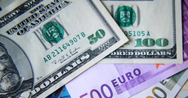 The euro again fell below par with the US dollar, hitting a 20-year low amid the energy crisis