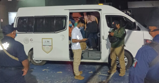 Mexico Detains Two Iranian Migrants on FBI Watchlist