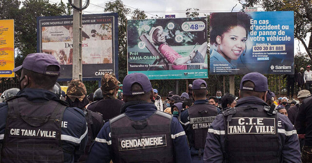 Madagascar: Armed Mob of 500+ Attacks Police over Albino Kidnapping - Vimarsana News
