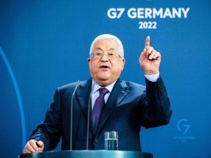 Mahmoud Abbas in Germany (Jens Schlueter / AFP / Getty)