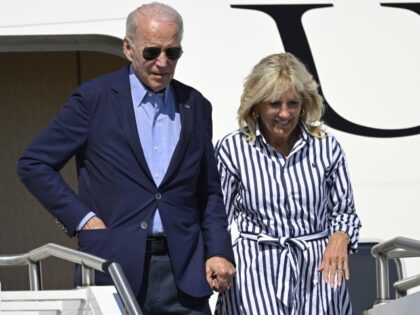 LEXINGTON, USA - AUGUST 8: President Joe Biden and First Lady Dr. Jill Biden are visiting flood victims and flooded areas with Governor Andy Beshear and Britainy Beshear in Lexington, KY, United States on August, 8, 2022 (Peter Zay/Anadolu Agency via Getty Images)