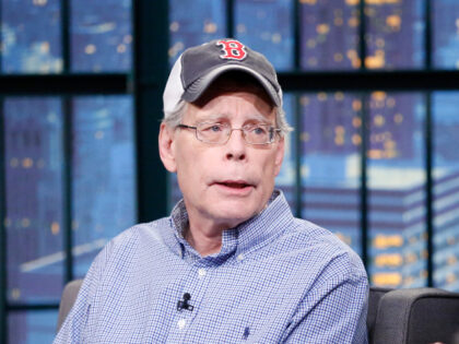LATE NIGHT WITH SETH MEYERS -- Episode 0102 -- Pictured: (l-r) Author Stephen King during an interview with host Seth Meyers on September 24, 2014 -- (Photo by: Lloyd Bishop/NBC/NBCU Photo Bank)