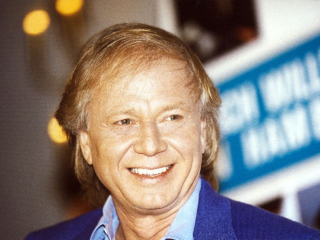 Wolfgang Petersen, Blockbuster Filmmaker of 'Das Boot,' 'In the Line of Fire,' 'The Perfect Storm' Dies at 81 - Vimarsana News