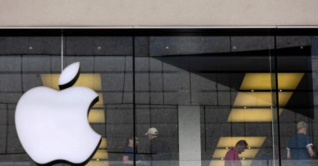 Apple Finally Lifts Mask Mandate for Most Corporate Employees - Vimarsana News
