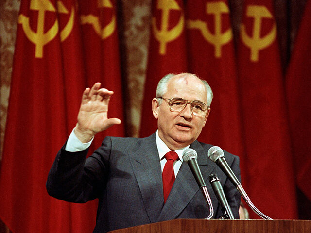 FILE - Soviet President Mikhail Gorbachev addresses a group of 150 business executives in