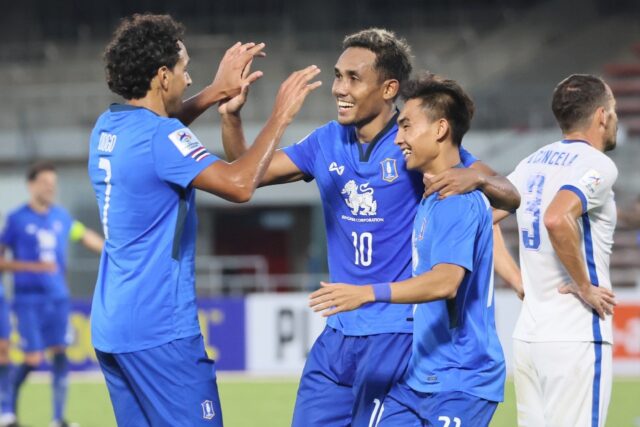 Teerasil Dangda (second left) made it three for BG Pathum when he tapped in at the back po