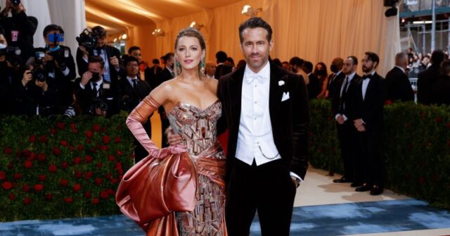 Ryan Reynolds Wishes Blake Lively A Happy 35th Birthday Youre Spectacular Breitbart 