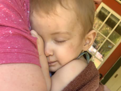 VIDEO – Texas Couple Rescues Baby Left in Shed: ‘Bless Her Sweet Heart’