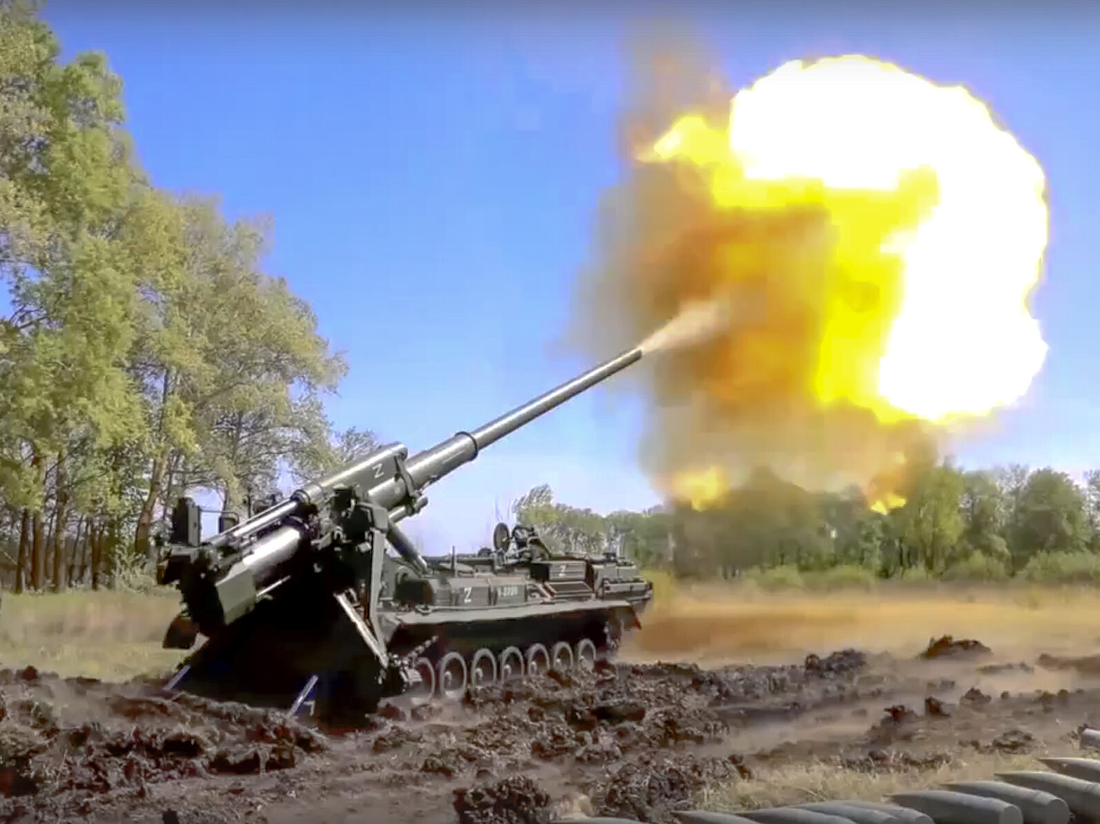 Russian Shelling Rocks Ukraine's Second City and Port of Mykolaiv - Vimarsana News