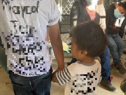 Rio Grande City Station agents find two small children without family at the Texas border. (U.S. Border Patrol/Rio Grande Valley Sector)