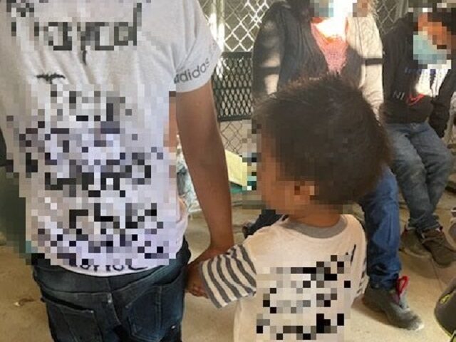 Rio Grande City Station agents find two small children without family at the Texas border.