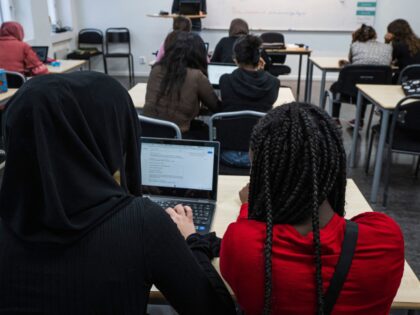 Students attend a class at the Drottning Blankas secondary school in Jarfalla, Sweden on August 29, 2022. - Thirty years after their introduction, Sweden is a world leader of "free schools" owned by for-profit companies that pay dividends to shareholders -- a business model hotly debated ahead of the general …