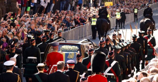 Epstein Heckler at Royal Mile Procession Drowned Out by Cheers for King