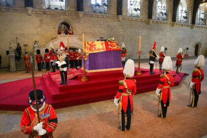 LONDON, ENGLAND - SEPTEMBER 14: A general view as the coffin carrying Queen Elizabeth II r