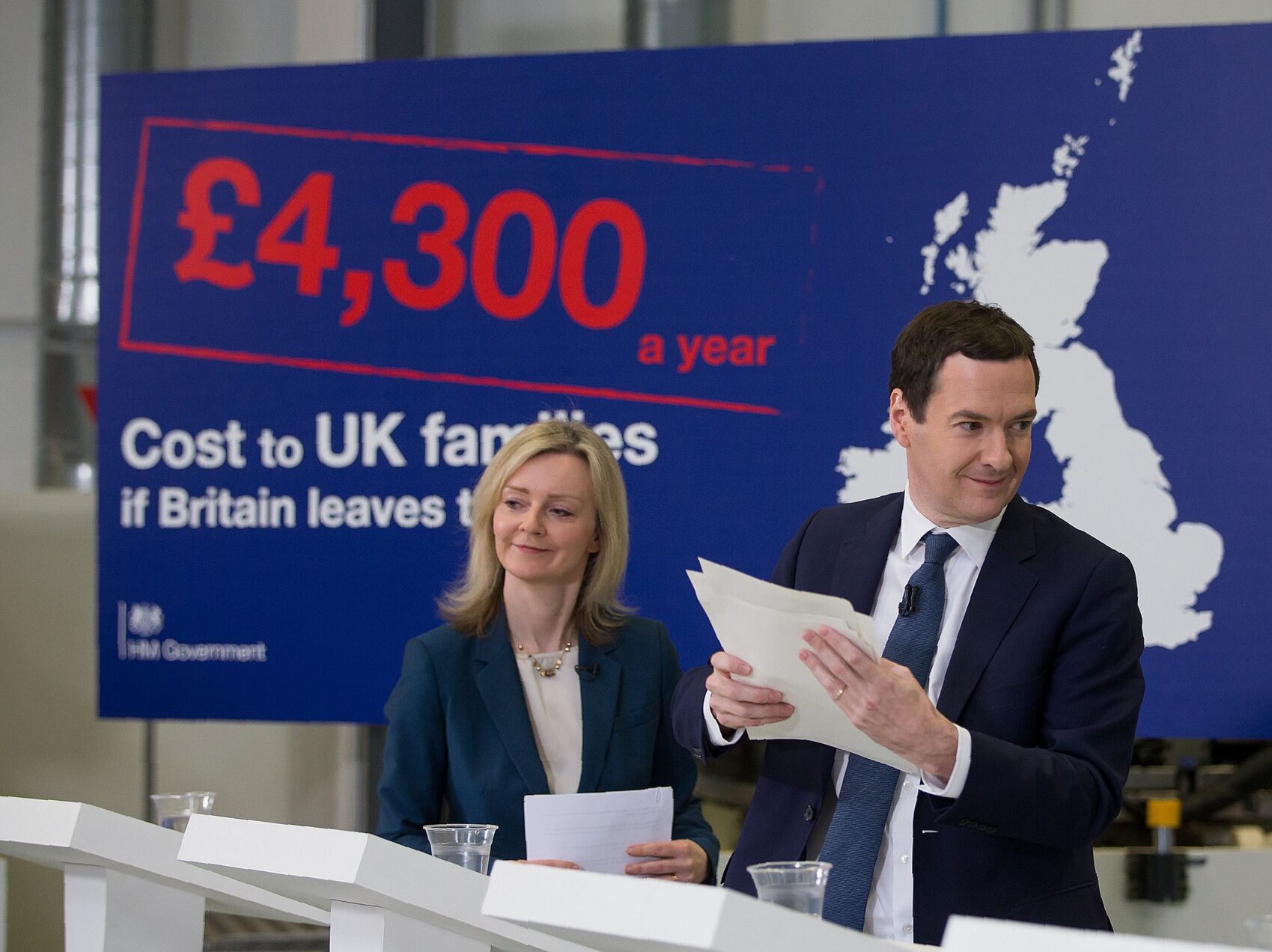 Truss Puts Off Standing Up to EU, Biden on Northern Ireland for 6 Months - Vimarsana News