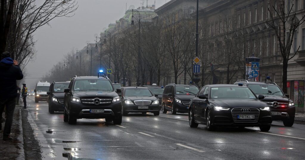 The motorcade of Russian President Vladimir Putin is seen arriving at the parliament building in Budapest on February 2, 2017. The meeting of Hungary's right-wing Prime Minister Viktor Orban -- who wants the European Union to lift its sanctions against Russia  -- is Putin's first visit to a bloc member since the shock election of US President Donald Trump in November 2016. / AFP / FERENC ISZA        (Photo credit should read FERENC ISZA/AFP via Getty Images)