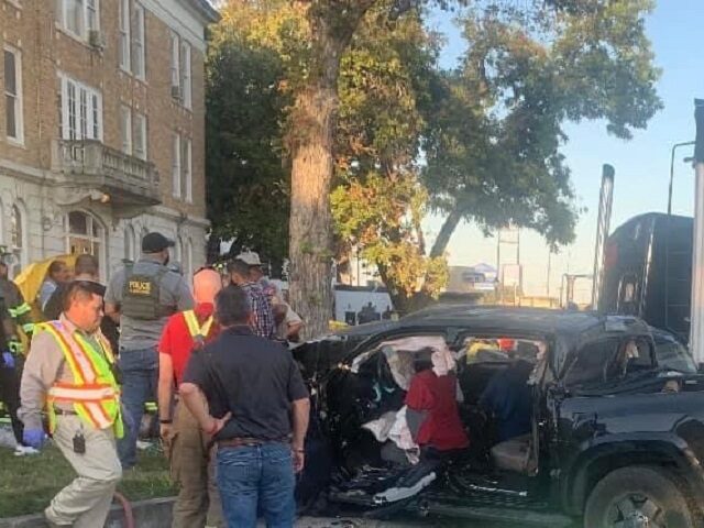 A speeding vehicle crashed into an 18 wheeler and another vehicle in Uvalde, Texas. The cr