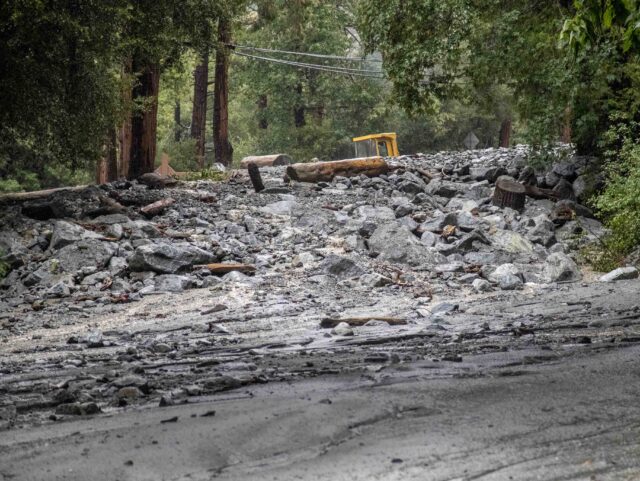 Floods, Mudslides in Southern California After Tropical Storm Kay Triggers Rain - Vimarsana News