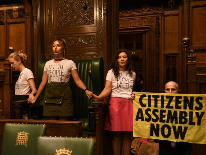 Eco-Warriors Extinction Rebellion Break Into House of Commons - Vimarsana News