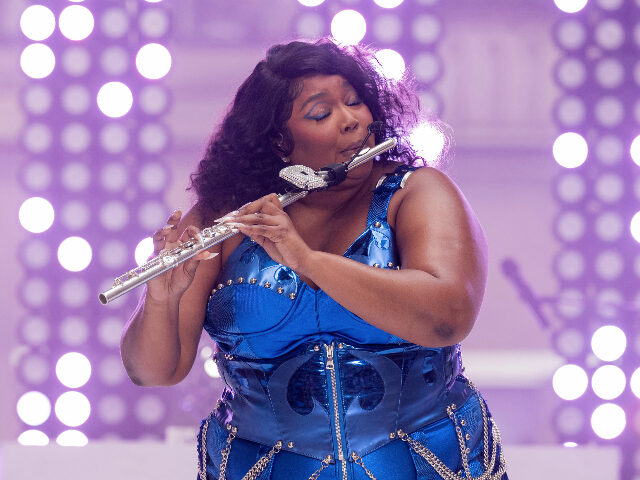 Lizzo Plays James Madison’s 200-Year-Old Crystal Flute, On Loan from Library of Congress, While Twerking